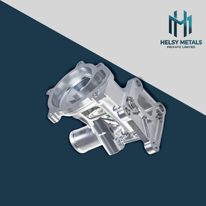 Composant à bride multi-axes en alliage d'aluminium VMC, haute résistance, avec ports cylindriques de précision pour le contrôle des fluides - Product Image 3