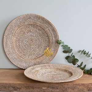 Recién llegado, placa de cargador de ratán, placa decorativa de forma redonda para regalo de boda y cumpleaños, comida chapada al mejor precio - Product Image 1