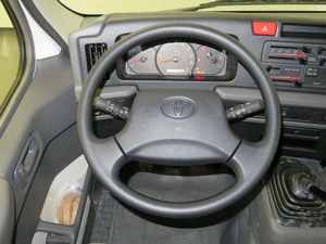 Coaster BUS 2022, 5 places, essence, SUV, transmission intégrale, intérieur en cuir, toit ouvrant panoramique foncé, caméra arrière 360° - Product Image 5