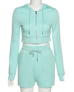 ชุดกีฬาสองชิ้นชุดวอร์มลำลองสำหรับผู้หญิงชุดสั้นมีฮู้ดออกแบบโลโก้ได้ตามต้องการ - Product Image 1