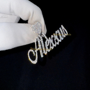 Collar de plata 925 personalizable con nombre de escritura, diamantes de moissanita helados, colgante de fianza de corazón, colgantes finos, dijes, regalo de carta personalizada - Product Image 1