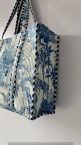 Bleu blanc bloc impression femmes épaule sac fourre-tout matelassé Boho Style bonbons motif à la mode ouvert lavable pour plage pique-nique - Product Image 6