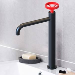 Mitigeur de lavabo haut Delta K2O noir pour salle de bain - Product Image 2