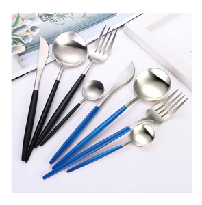 Fourniture d'ustensiles de cuisine Ensemble de couverts unique Couverts en métal en acier inoxydable pour hôtel et restaurant Restauration utilisés - Product Image 5