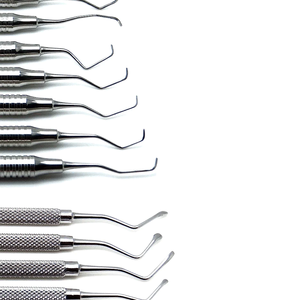 Precio barato Manual Dental escalador de acero inoxidable Limpieza de dientes herramientas de dentista escalador Dental disponible con logotipo personalizado - Product Image 4