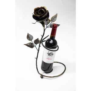 โครงสร้างโลหะแข็งแรงทนทานช่วยให้คอลเลกชันไวน์ของคุณคงอยู่ปลอดภัยแม้จะมีชั้นวางเต็มไปด้วยของ ของขวัญขึ้นบ้านใหม่ - Product Image 1