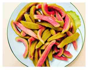 Rebanadas de guayaba secas de Vietnam AD Procesamiento de aperitivos de frutas tropicales masticables naturales Listo para exportación y suministro a granel - Product Image 4