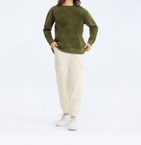 เสื้อสเวตเตอร์คอกลมเปิดไหล่ลายการ์ตูนสำหรับผู้หญิงเสื้อลายกรดโอเวอร์ไซส์ออกแบบได้ตามต้องการ - Product Image 2