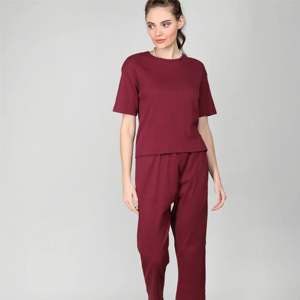 Conjunto combinado de mujer cómodo y elegante: conjunto de dos piezas a juego para un aspecto conjunto - Product Image 5