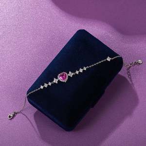 สร้อยข้อมือจี้รูปหัวใจเจลิยา ฮาโล ทำจากเงินสเตอร์ลิง - Product Image 3