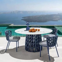 Ensemble bistrot 4 chaises, table et chaises de jardin, patio extérieur