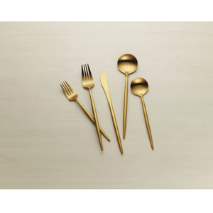 ชุดเครื่องใช้บนโต๊ะอาหารทำจากสแตนเลสสีทองแบบมืออาชีพเครื่องใช้บนโต๊ะอาหารสำหรับงานเลี้ยงงานแต่งงานงานเลี้ยงอาหารค่ำช้อนส้อมมีดสำหรับตกแต่งบ้านร้านอาหาร - Product Image 1