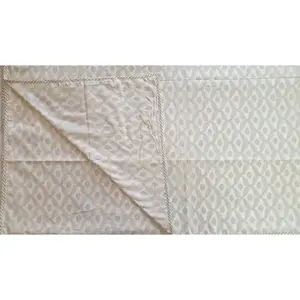 วินายากัมส่งออกผ้าห่มโดฮาร์ผ้าฝ้ายสีขาวพิมพ์ลายด้วยมือสำหรับใช้ในโรงแรมและที่บ้าน - Product Image 2