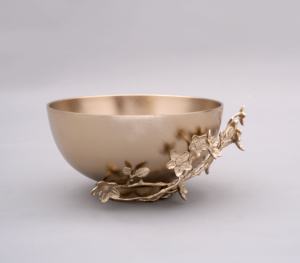 Pièce maîtresse de bol à fleurs en métal décoratif de luxe avec design de branche florale pour la décoration de la maison et de la table - Product Image 3