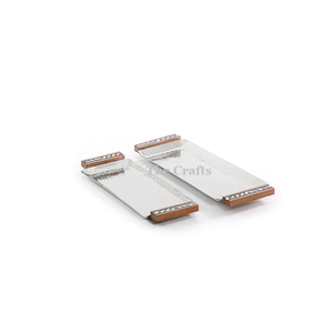 Ensemble de deux plateaux à chocolat de forme rectangulaire en acier inoxydable couleur argent à vendre - Product Image 5