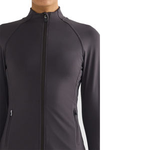 Venta al por mayor Ropa de fitness Ropa de gimnasia Conjuntos de yoga para mujeres Chaquetas de 3 piezas Leggings de entrenamiento Sujetadores deportivos Top Activewear Set para mujeres - Product Image 4