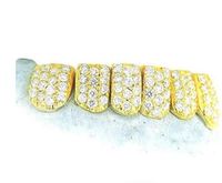 Grillz personnalisés en or massif 14K brillant, avec petits crocs à coupe permanente, sertissages nid d'abeille, Moissanite principale, style Hip Hop