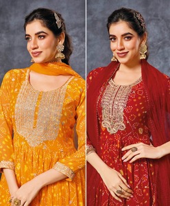 Georgette de diseñador con estampado Bandhani y vestido bordado de lentejuelas y compras en línea Dupatta a precio mayorista - Product Image 4