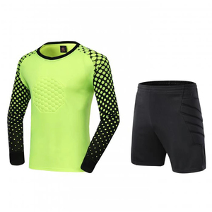 Uniforme de portero de fútbol hecho en Pakistán de la mejor calidad, diseño impreso personalizado de alta calidad, función duradera, venta en línea - Product Image 1