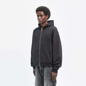 Sweat à capuche zippé Essential-Noir, coupe décontractée avec coton de haute qualité et poches avant fonctionnelles - Product Image 4