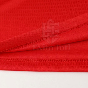 Ensemble de maillot et short de basketball réversible personnalisé pour homme avec impression par sublimation intégrale respirante et à séchage rapide - Product Image 6