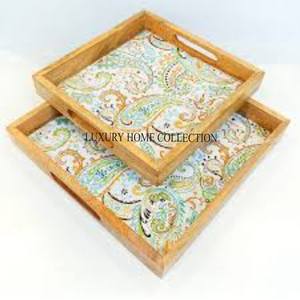 Plateaux de service en bois de qualité supérieure avec une finition lisse et un design durable pour une décoration intérieure élégante - Product Image 5