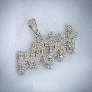 Icedout Silver Custom VVS1 Moissanite Letter Pendant Silver Custom Charm, 14K Gold Touch, Cadeau d'anniversaire, Pass Tester - Product Image 2