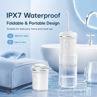 Tragbarer Elektrischer Kabelloser Faltbarer Wasserflosser 190ml IPX7 Wasserdicht USB Aufladbar 4 Modi 360° Düse Hotel