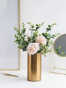 Florero decorativo de mesa de Metal moderno tamaño personalizado antiguo artículo personalizable al por mayor nuevo diseño - Product Image 5