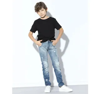 Customize Distressed Frayed Blue Ripped Jeans Boy's Vintage Washed Denim Jeans Wholesale