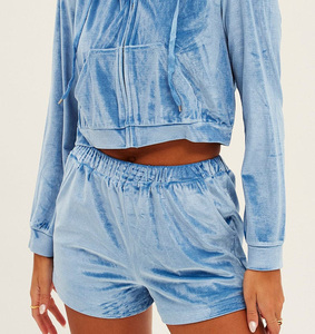 Conjunto de 2 Piezas de Chándal Corto de Terciopelo para Mujer, Estilo Y2K, con Capucha, Bordado, Ecológico - Product Image 4