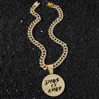 Collier chaîne cubaine avec pendentif rond lettré, bijoux hip-hop étincelants, fourniture d'usine pour tenues de soirée masculines