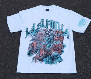 Vêtements et accessoires>> Vêtements pour hommes>> T-shirts pour hommes - Product Image 1