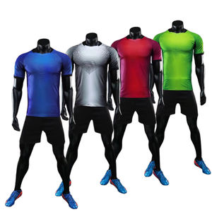2025 camiseta de fútbol personalizada para niños y hombres, chándal de fútbol para jóvenes, pantalones cortos, uniforme, trajes de entrenamiento para correr - Product Image 1
