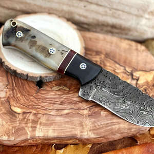 Couteau Skinner en acier damas de luxe Design ergonomique manche en bois pour dépouiller Field Dressing Couteau de camping polyvalent - Product Image 4