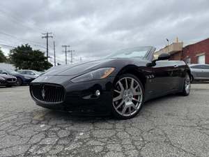 CLEAN 2011 Mas-e-r-a-ti Gran_Turismo Descapotable - Product Image 2