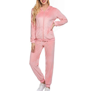 Conjunto Deportivo de Pantalones y Sudadera con Capucha de Terciopelo de Algodón para Mujer, Ropa Casual de Calle, Logotipo Personalizado, Fabricante OEM ODM - Product Image 3