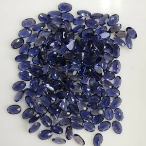 อิโอไลต์ธรรมชาติ 6x4 มม. ทรงรี คุณภาพดีที่สุด พลอยหลวม มีเอฟเฟกต์เปลี่ยนสี สำหรับทำเครื่องประดับ - Product Image 1