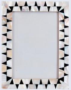 Cadre d'incrustation de nacre de luxe durable Accent de jeu de puces naturel fabriqué à la main Cadre photo en nacre d'inspiration naturelle - Product Image 2