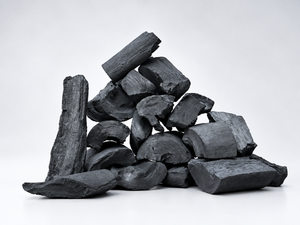 Best Quality <b>Charcoal</b> Tamarind Black <b>Charcoal</b> Lump Hard Wood <b>BBQ</b> Fuel High Calorific Value 7000-8000 Kcal/kg PP Woven <b>Bag</b> - Product Image 1
