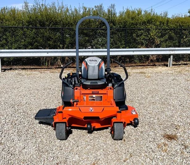 KUBOTA Z252 Lawn Mower Riding Lawn Mower Zero Turn Grass Cutter Seat Mounted Garden Machine for Farm and Orchard