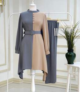 Sofisticados conjuntos modestos de Invierno para mujer con texturas acogedoras en un diseño minimalista elegante - Product Image 4