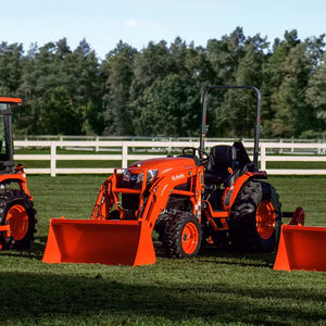 Kubota Le modèle LX2610 est doté d'un moteur diesel Kubota 3 cylindres réputé et éprouvé Le modèle LX3310 présente - Product Image 1