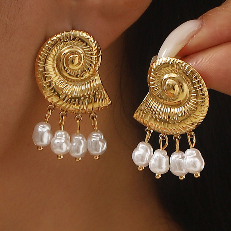Fashion Leaf shaped Colorful Tassel Earrings