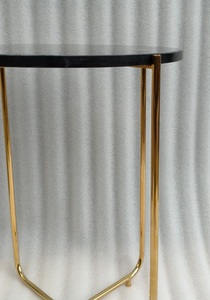 Mesa auxiliar plegable de acero inoxidable con mármol negro natural regular y estructura recubierta de deposición de vapor físico - Product Image 4