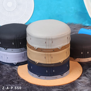 Chapeau Kufi élégant fait à la main, bonnet de prière musulman avec broderie complexe et ajustement parfait pour les hommes, idéal pour les prières du vendredi et de l'Aïd. - Product Image 4