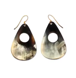 Boucle d'oreille en corne de buffle à la mode antique pour les bijoux les plus vendus Boucles d'oreilles en corne de conception moderne pour femmes par l'artisanat en croissant - Product Image 1