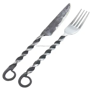 Couteau et fourchette torsadés vintage forgés à la main à BAS PRIX