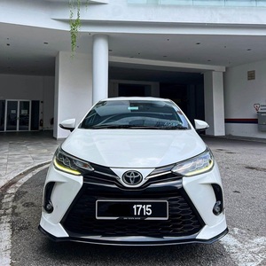 Autos usados Toyotta Yariss Sedan con volante a la izquierda y a la derecha bastante usados en stock sin historial de accidentes y velocidad máxima - Product Image 2