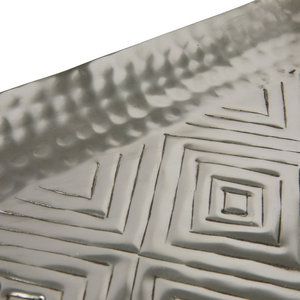Plateau de service rectangulaire en aluminium sculpté à la main en zigzag pour la maison, le restaurant, l'hôtel et le mariage. - Product Image 3